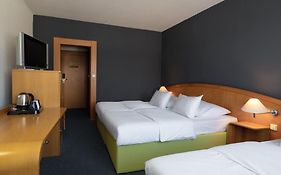 Orea Hotel Voronez 2